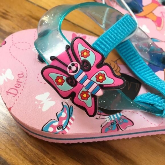 Tank Top (White(, 2 Pair of Socks, and Dora the Explorer Sandals - size S (5/6)S - Picture 5 of 7